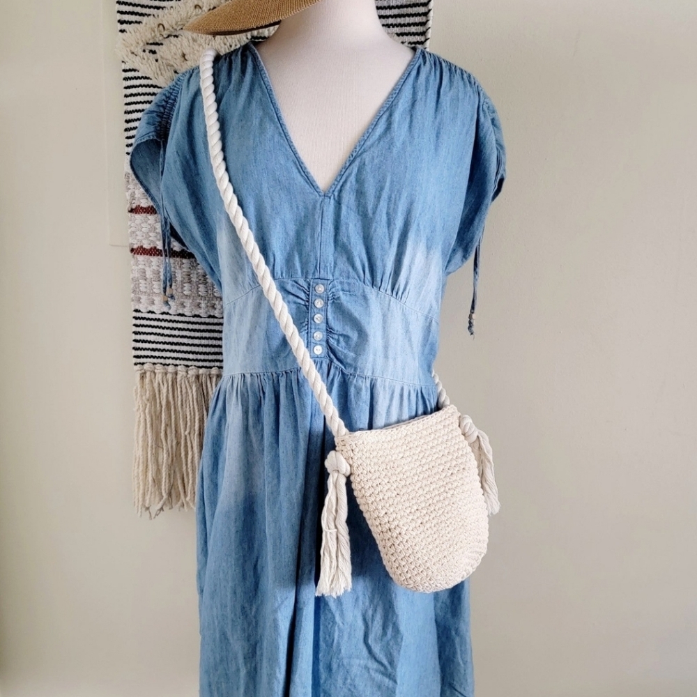 Boho chic bohemian handmade woven crossbody bag